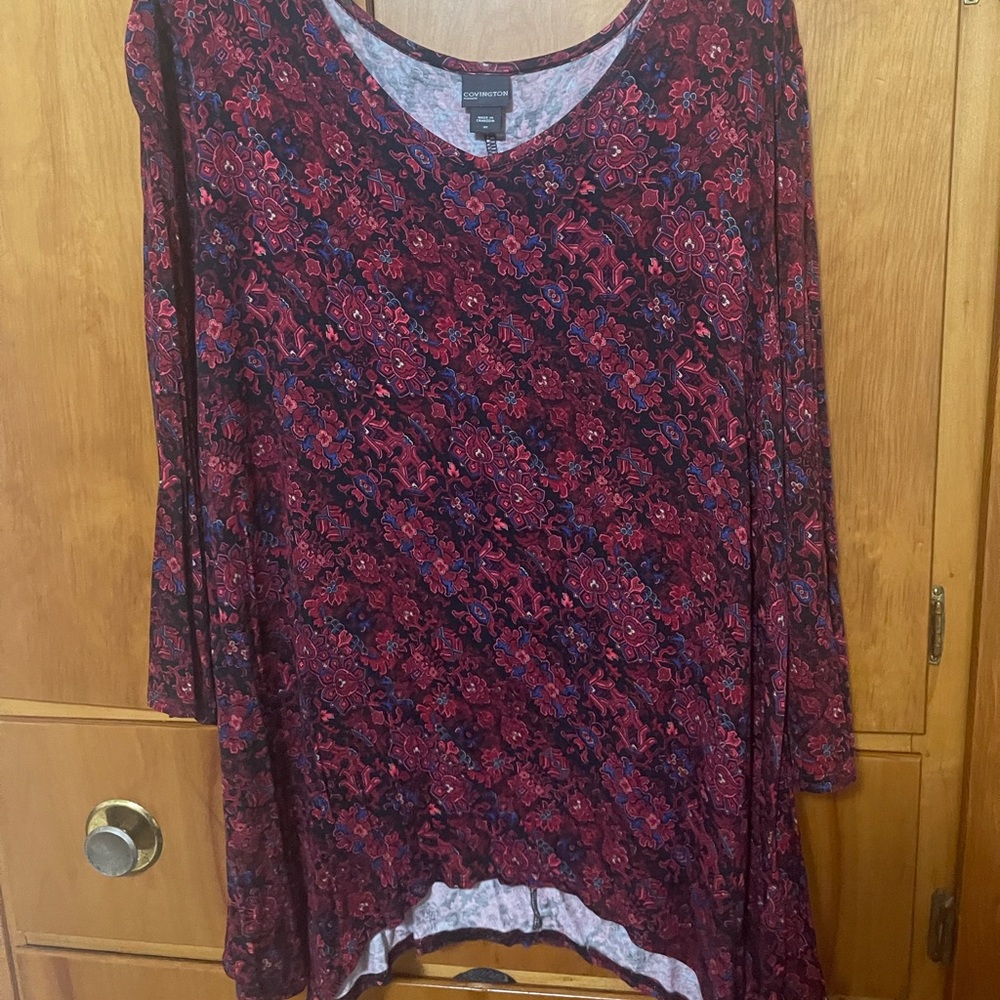 Women’s shirt